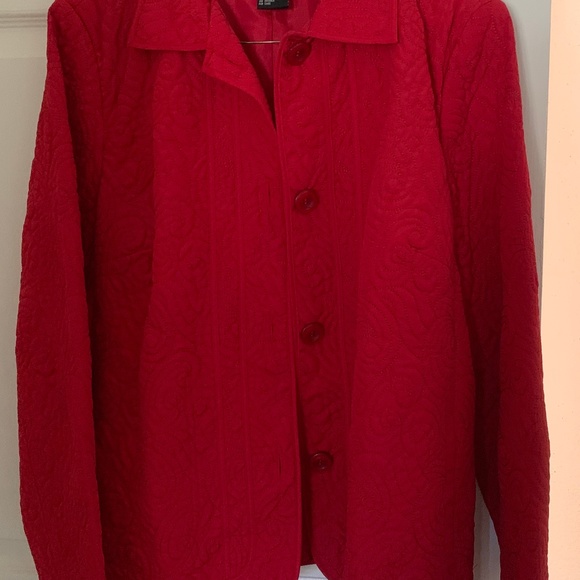 Blazer - Picture 1 of 2